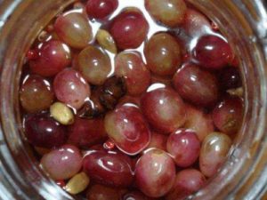 Виноград консервований на зиму в домашніх умовах (рецепти)
