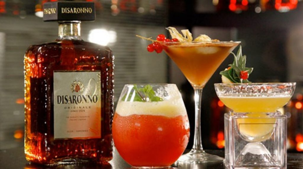 Лікер Amaretto Disaronno — особливості напою, коктейлі і рецепт