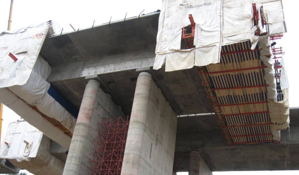 Попролетное бетонування в будівництві мостів