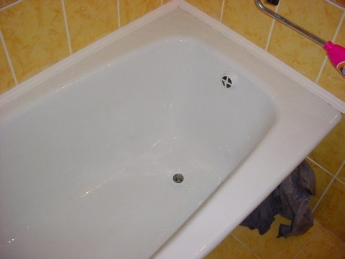 Як відмити ванну до білого: засоби та методи