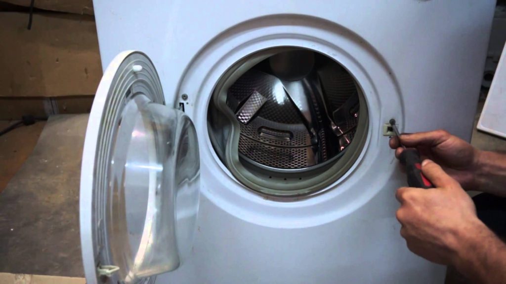Як замінити хрестовину в пральній машині своїми руками