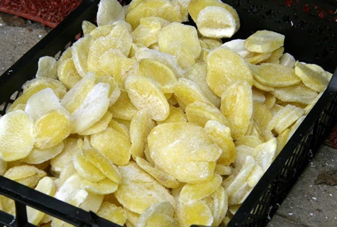 Як заморозити картоплю в морозильній камері в домашніх умовах і чи можна
