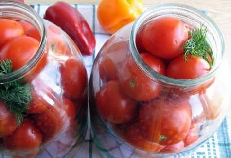 Рецепт маринування і соління помідорів по болгарськи на зиму
