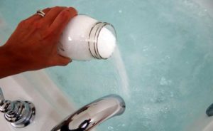 Ванна з содою для схуднення: методика, ефективність та протипоказання