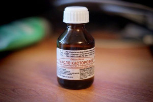 Рицинова олія для волосся: застосування, відгуки, фото до і після
