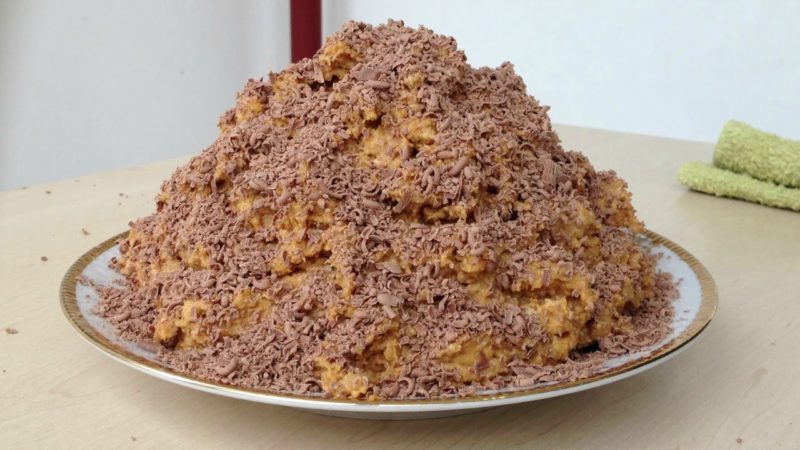 Класичний рецепт торта Мурашник і 8 додаткових рецептів