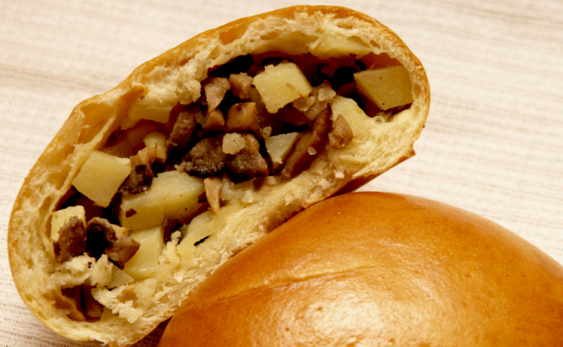 Пиріжки з картоплею і грибами   8 рецептів