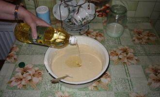 Млинці на молоці тонкі — 5 смачних і швидких рецептів з фото покроково
