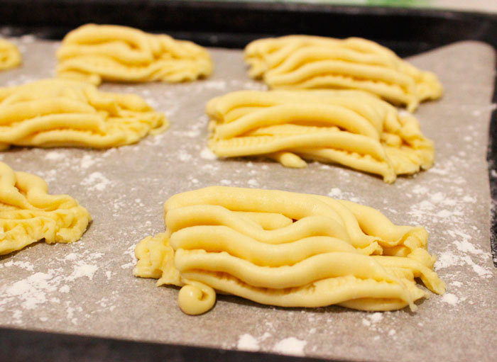 Як приготувати печиво через мясорубку: з сиру, на розсолі
