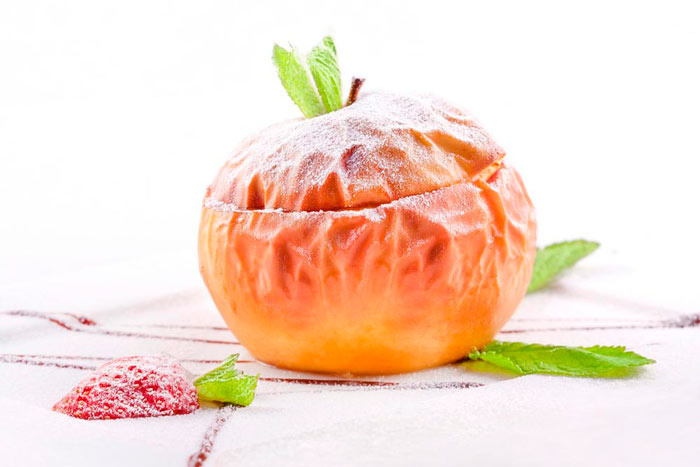 Як приготувати яблука в мікрохвильовці: рецепти пальчики оближеш