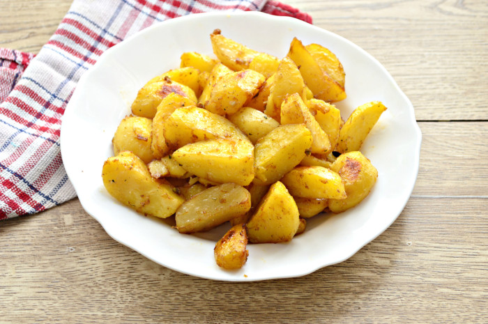Картопля в соєвому соусі: рецепти приготування страви