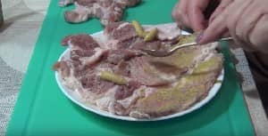 Мясо по французьки з яловичини в духовці