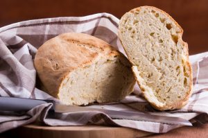 Хліб в домашніх умовах в духовці — 5 простих і смачних рецептів з фото покроково