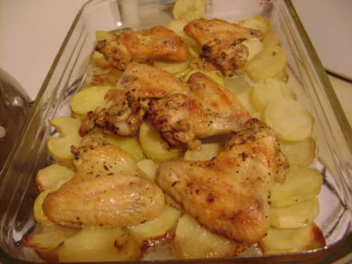 Курячі крильця в духовці — 5 смачних рецептів з фото покроково