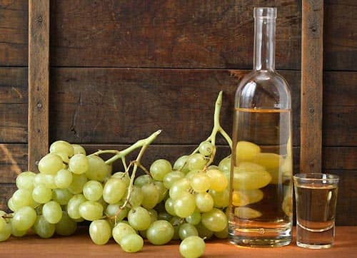 Самогон з винограду в домашніх умовах: рецепти, відео