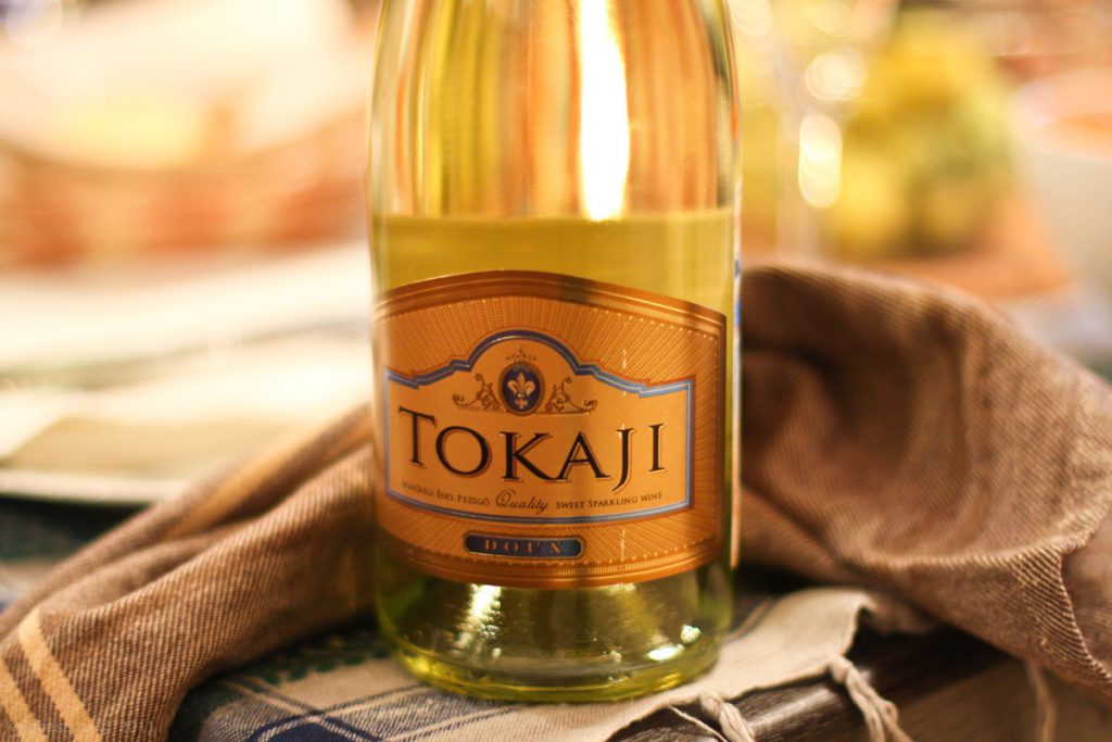 Знамените угорське золоте вино Токай — особливості напою