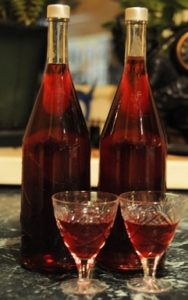 Виноград Фіолетовий ранній опис сорту, особливості вирощування та відгуки