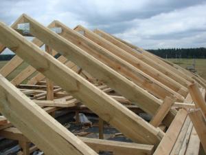 Як побудувати односкатную дах для лазні