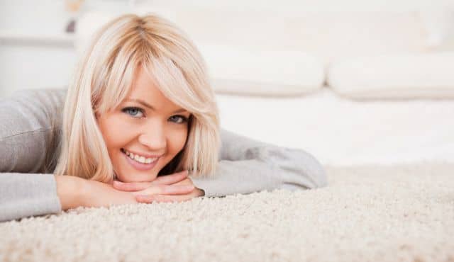 Як почистити килим ванішем: етапи чищення, поради (фото, відео)