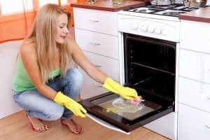 Як відмити духовку: засоби і методи чищення