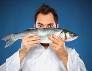До чого сниться, що їси рибу: докладне тлумачення сну для чоловіків та жінок