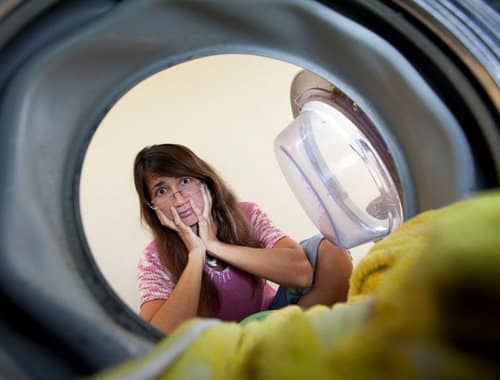 Запах з пральної машини автомат: як позбутися
