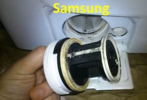 Як почистити фільтр в пральній машині Samsung