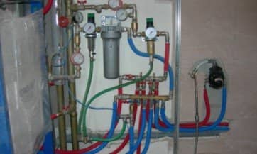 Манометри для вимірювання тиску води – пристрій, види та відмінності від манометрів для повітря