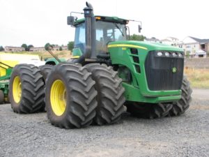 Трактори John Deere (Джон Дір) — характеристики, модельний ряд