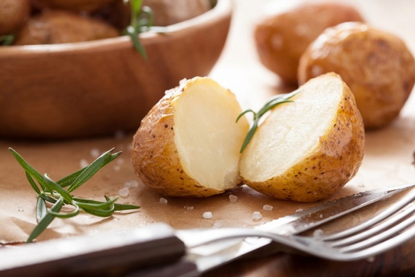 Користь і шкода картоплі для здоровя людини
