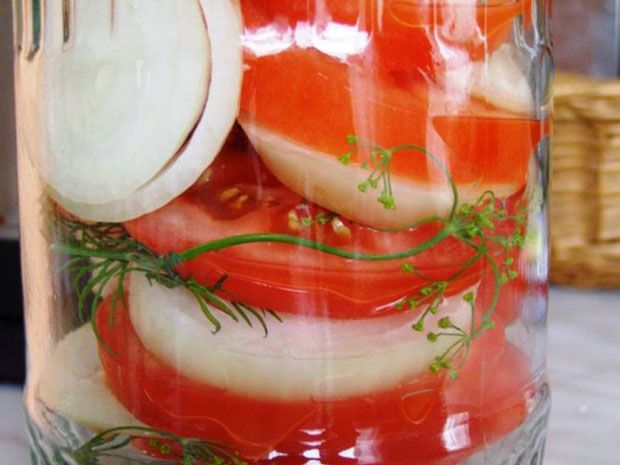 Простий рецепт визначних помідорів в желе на зиму пальчики оближеш