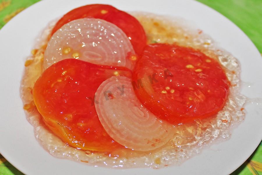 Простий рецепт визначних помідорів в желе на зиму пальчики оближеш