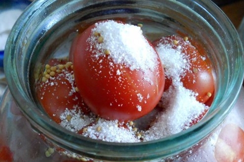 Рецепти маринування помідорів з лимонною кислотою на зиму