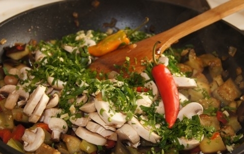 Баклажани, як гриби – прості рецепти смачних заготовок на зиму