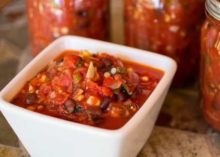 Квасоля в томаті — смачні та прості рецепти приготування бобових на зиму