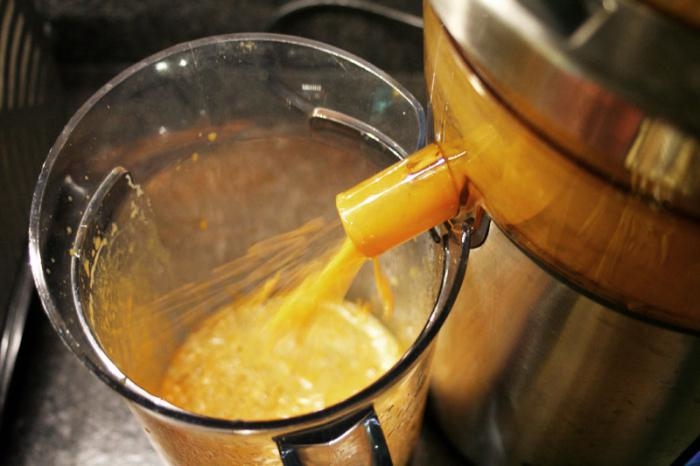 Як приготувати сік з гарбуза і апельсина: прості рецепти та оригінальні добавки