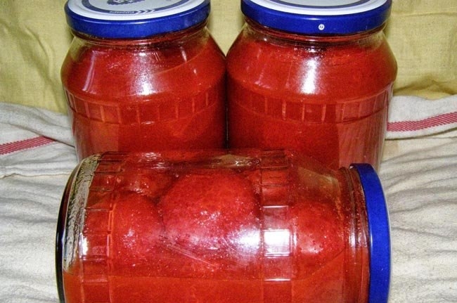 Кращі рецепти засолювання помідорів в банках на зиму — готуємо смачно і просто