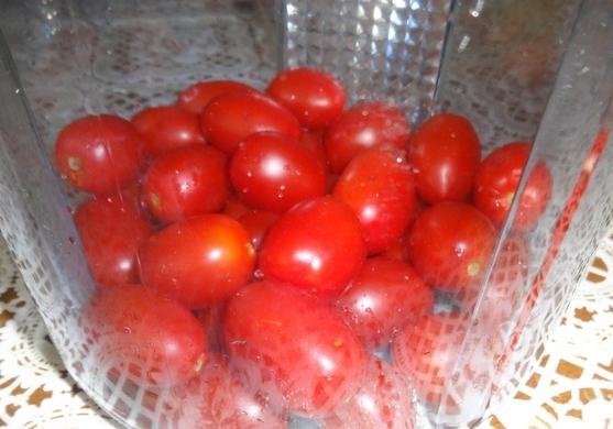 Мариновані помідори черрі — смачні рецепти на зиму
