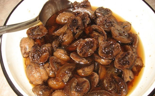 Варення з волоських горіхів — смачні та прості рецепти ласощі