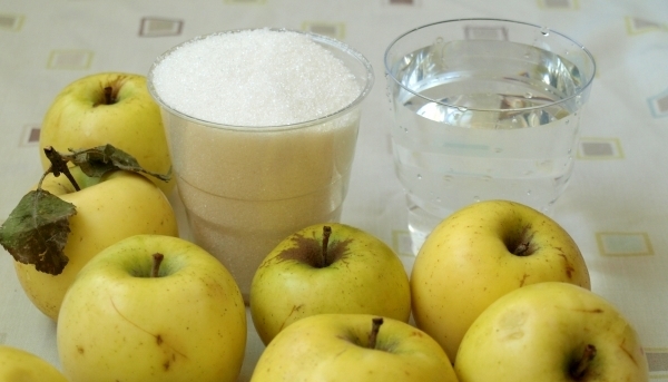Яблука в сиропі: прості і смачні рецепти консервованих плодів