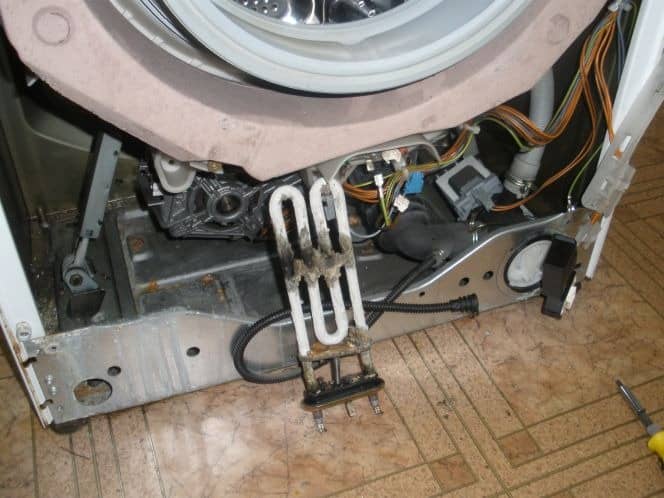 5 причин, чому пральна машина не полоскает білизна. Усунення поломок