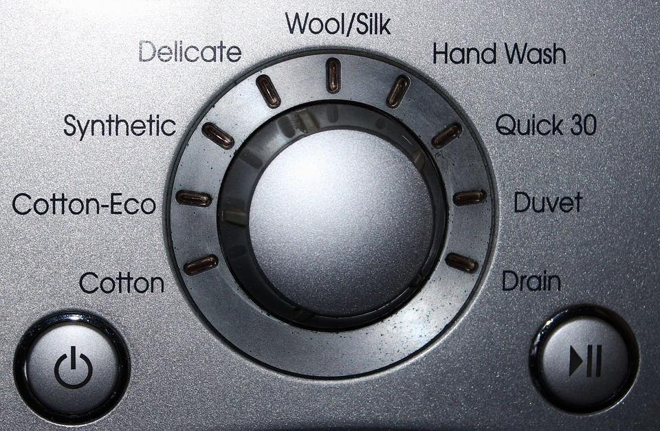 Експрес прання в пральній машині: що це? 5 переваг швидкого прання