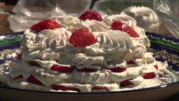 Торт із зефіру без випічки – 8 рецептів швидкого приготування
