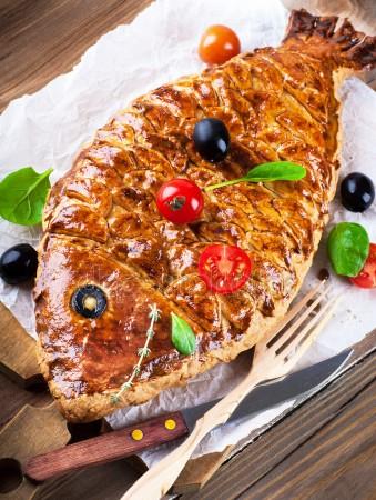 Пиріг з рибою – 7 рецептів