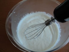 Сметанний крем для торта   8 рецептів