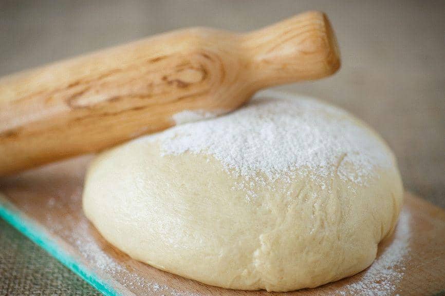 6 рецептів тесту на кефірі для пиріжків