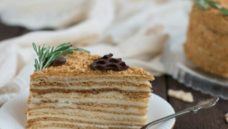 Начинка для торта – 8 рецептів смачних і швидких
