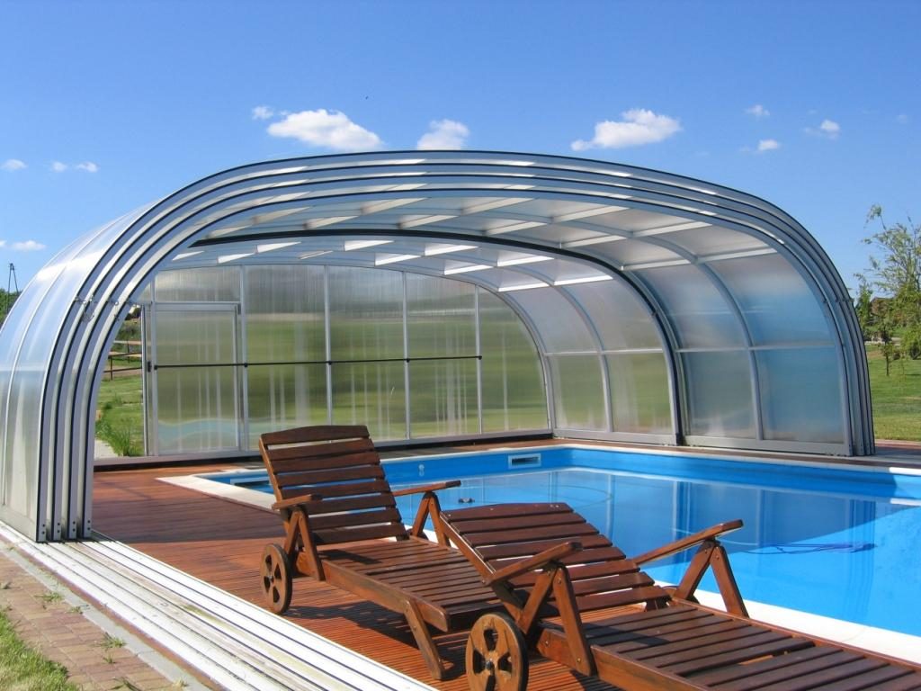 Укриття для басейнів з полікарбонату: навіс, павільйон, дах, купол