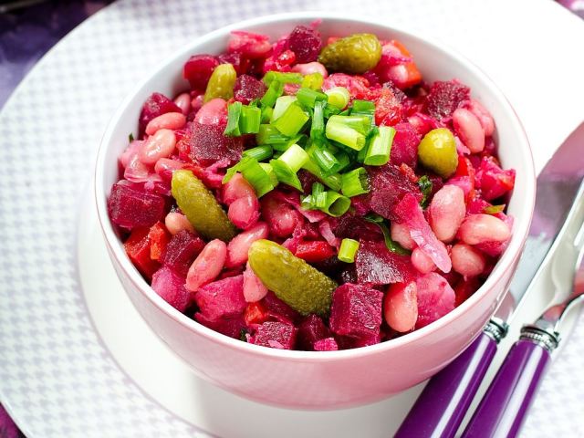 Вінегрет з оселедцем. 6 найсмачніших рецептів салату