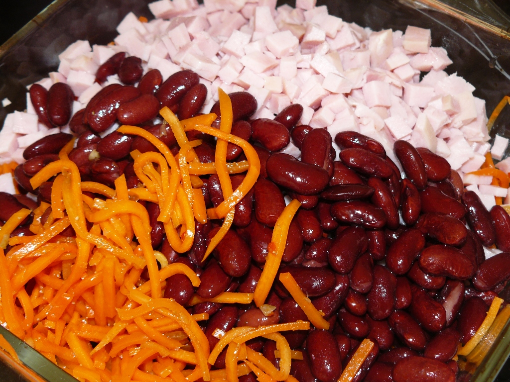 Салат з консервованої квасолею. 11 дуже смачних рецептів